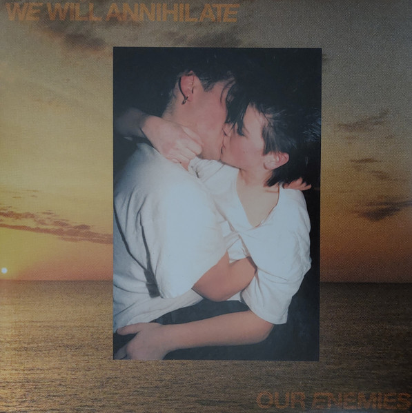 R-33723420-1744882940-2153